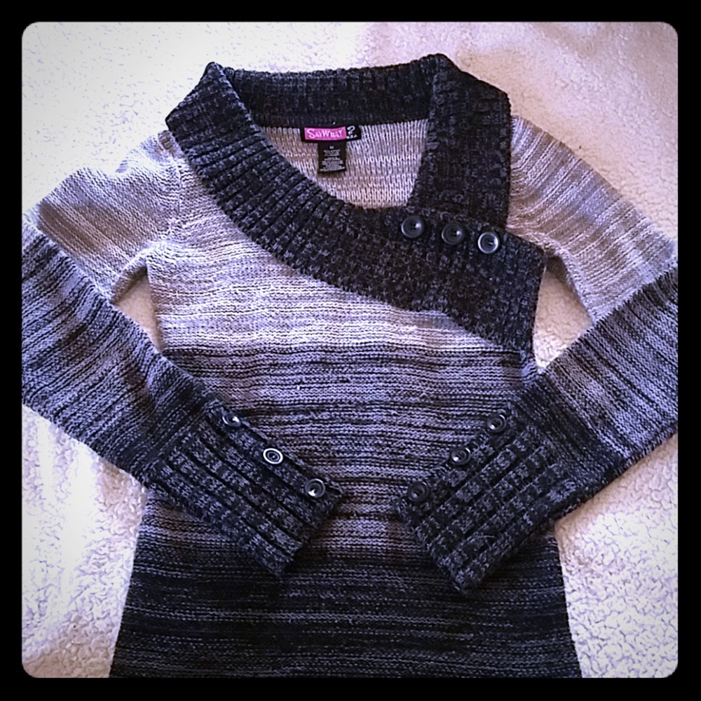 Gray to black gradient sweater, long
